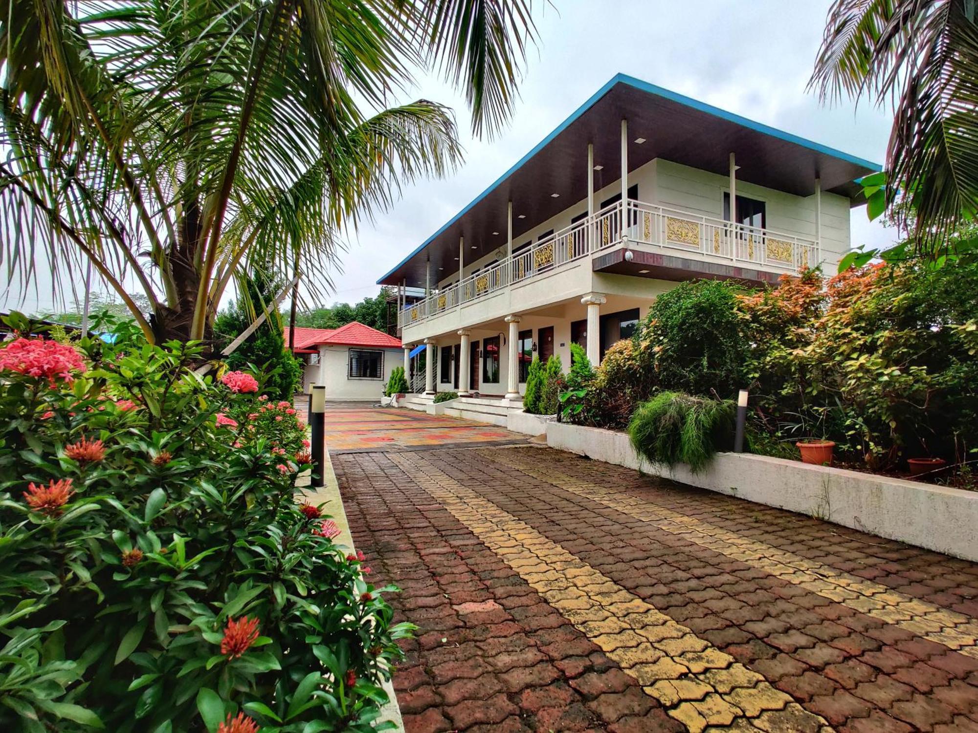 The Village Resorts Karjat Exterior foto