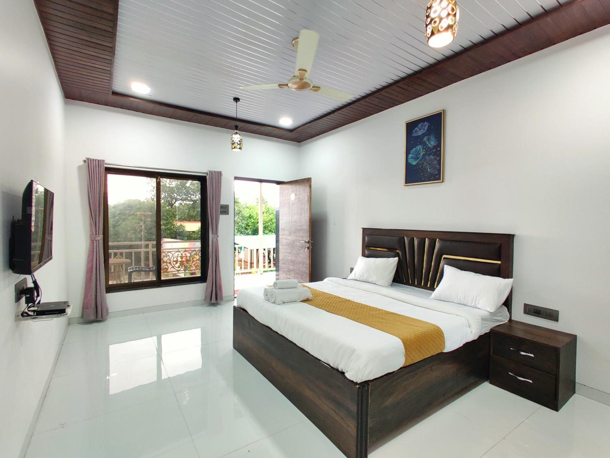 The Village Resorts Karjat Exterior foto