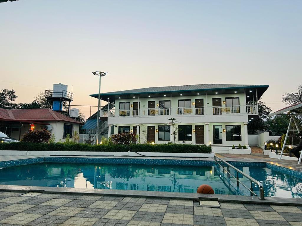 The Village Resorts Karjat Exterior foto